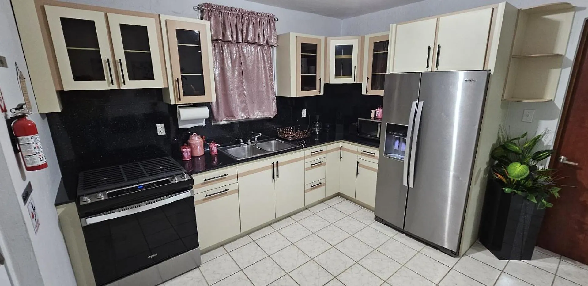 Casa Palmera Vega Baja 0*,  Πουέρτο Ρίκο